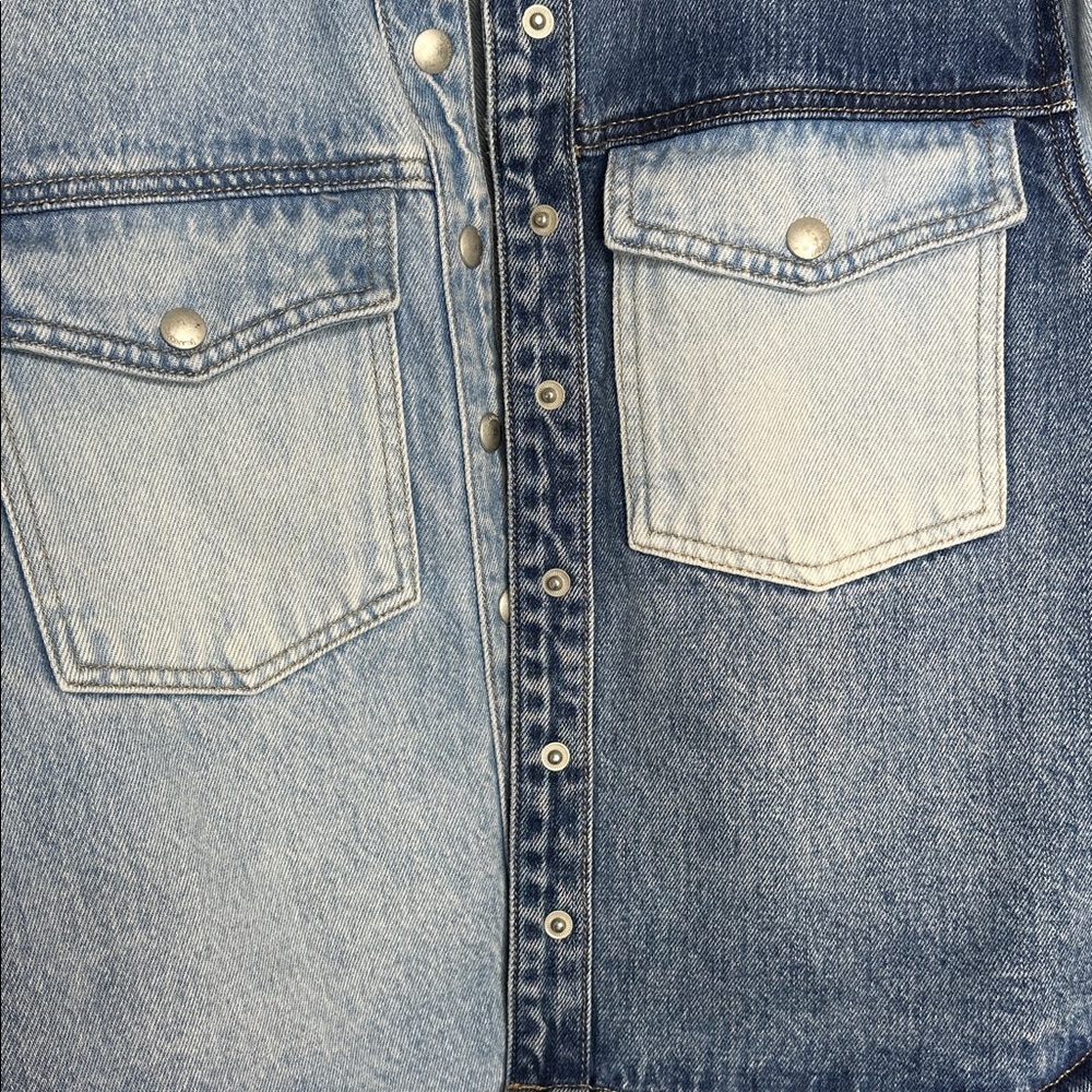 BLANK NYC Two-tone Cropped Denim Jean Jacket Size Large - Picture 9 of 12